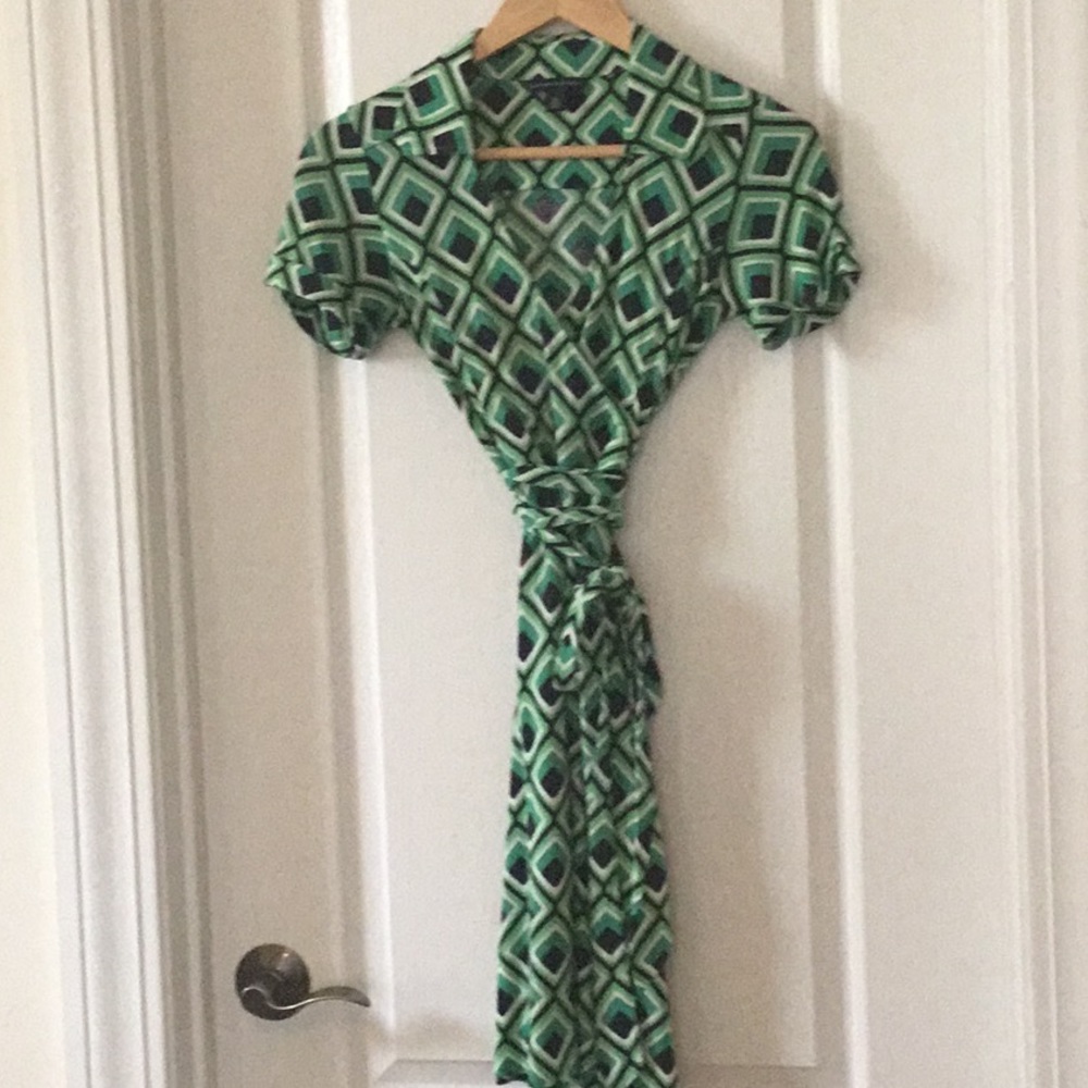 Banana Republic wrap geometric dress size XS